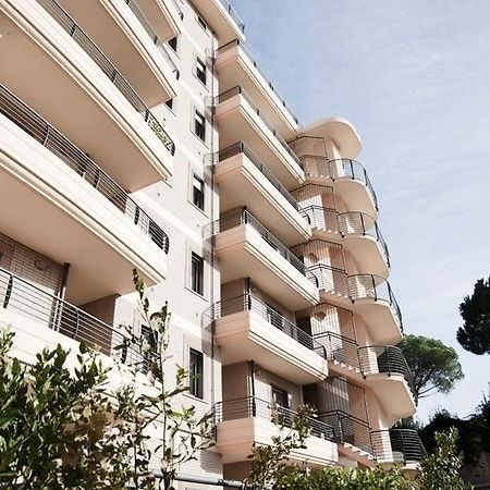 Trec Hotel&Apartments Pomezia Εξωτερικό φωτογραφία